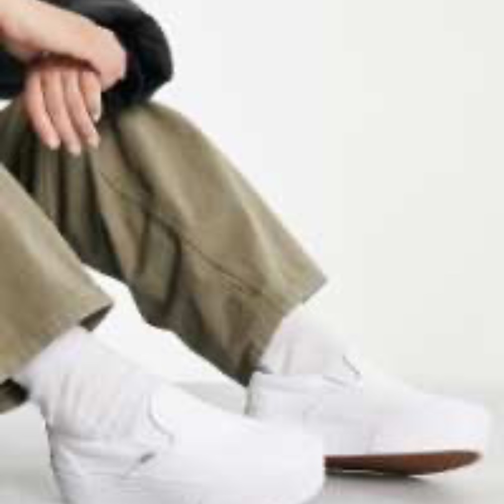 NWOT Vans Classic Slip-On Stackform Sneakers in White